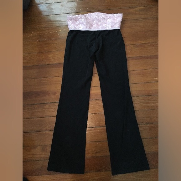 VS PINK Sequin Yoga Pants - Picture 3 of 5